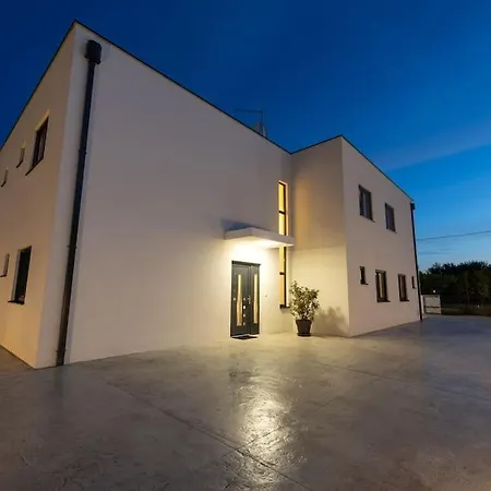 Holiday Home Eva Kastela Exterior photo